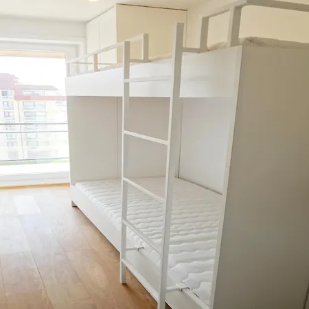 Attic In With Sea Views, Cleaning Included *