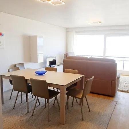 Apartamento Attic In With Sea Views, Cleaning Included